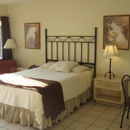 Seaside Motel Форт Лодърдейл Екстериор снимка